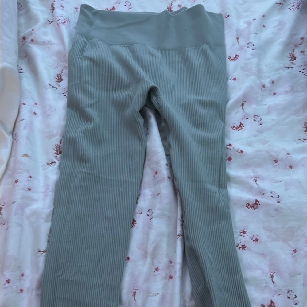 Kids Ribbed Leggings in Green